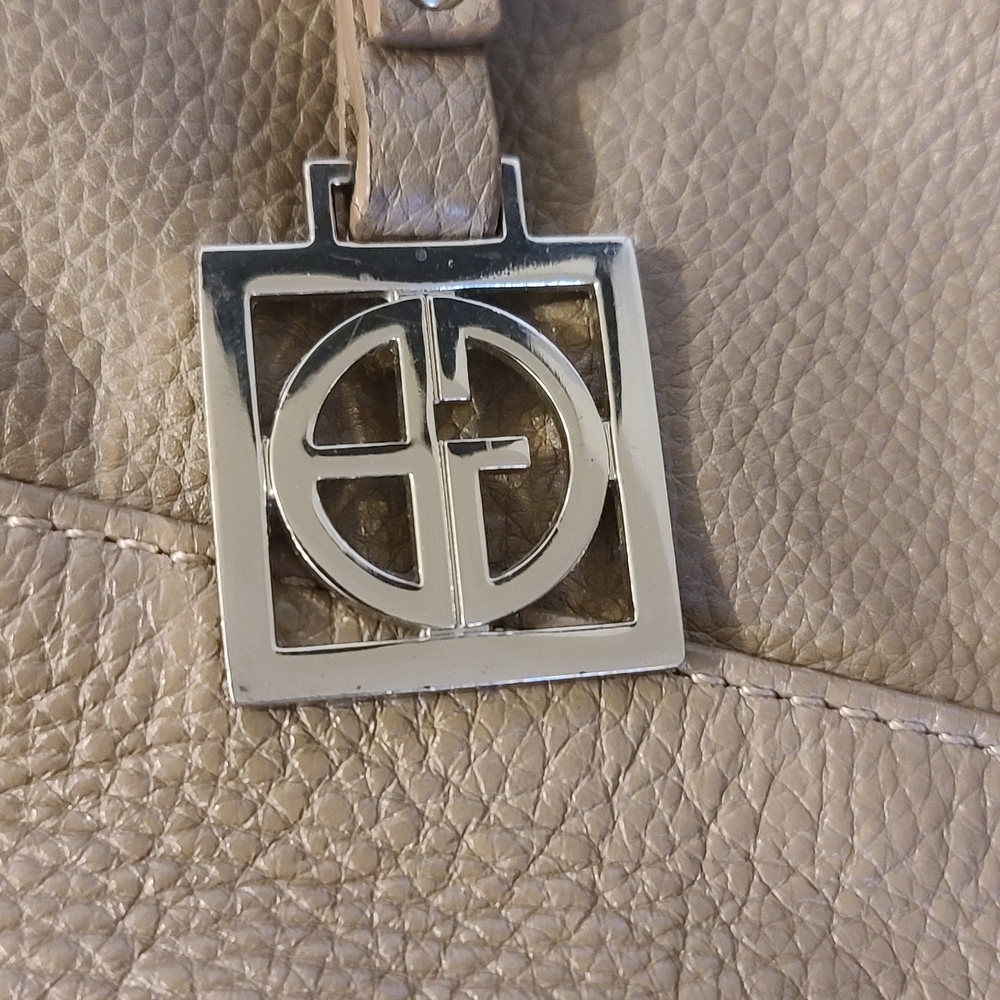 Vintage Giani Bernini Taupe Leather Shoulder Bag - Picture 2 of 8